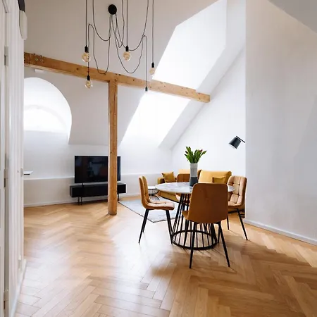 Hestia Barons Apartment