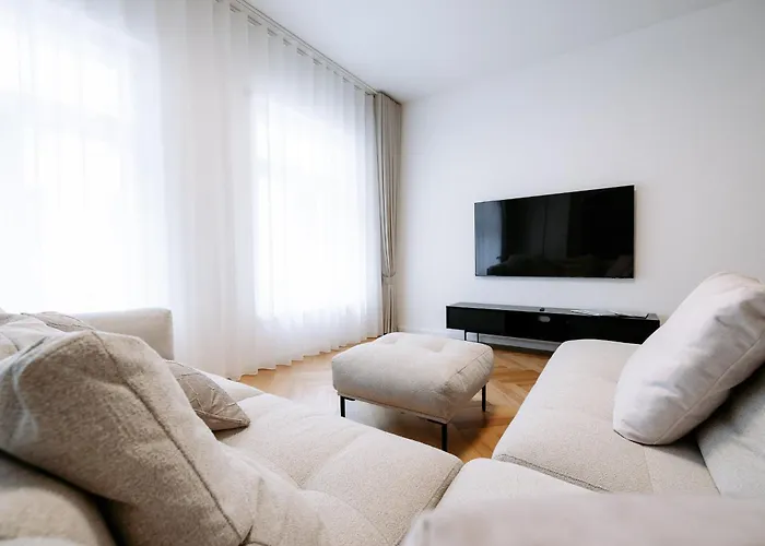 Hestia Barons Apartment