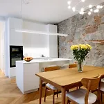 Hestia Barons Apartment *